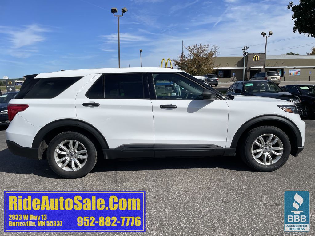 2022 Ford Explorer Image 4