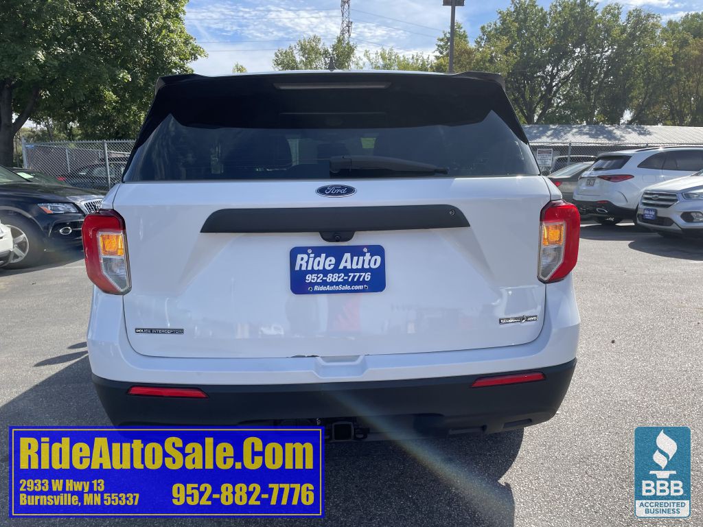 2022 Ford Explorer Image 6
