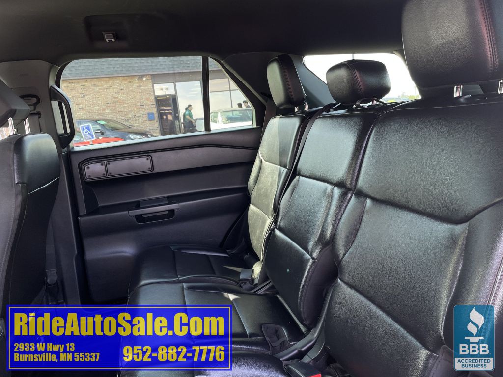 2022 Ford Explorer Image 12