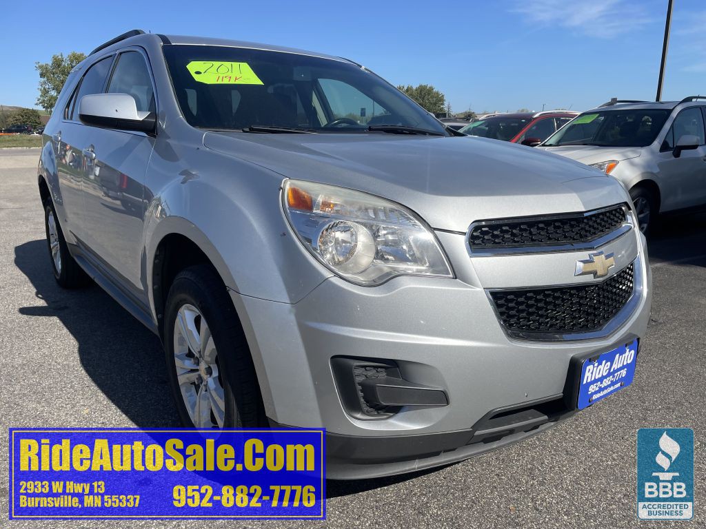 2011 Chevrolet Equinox Image 3