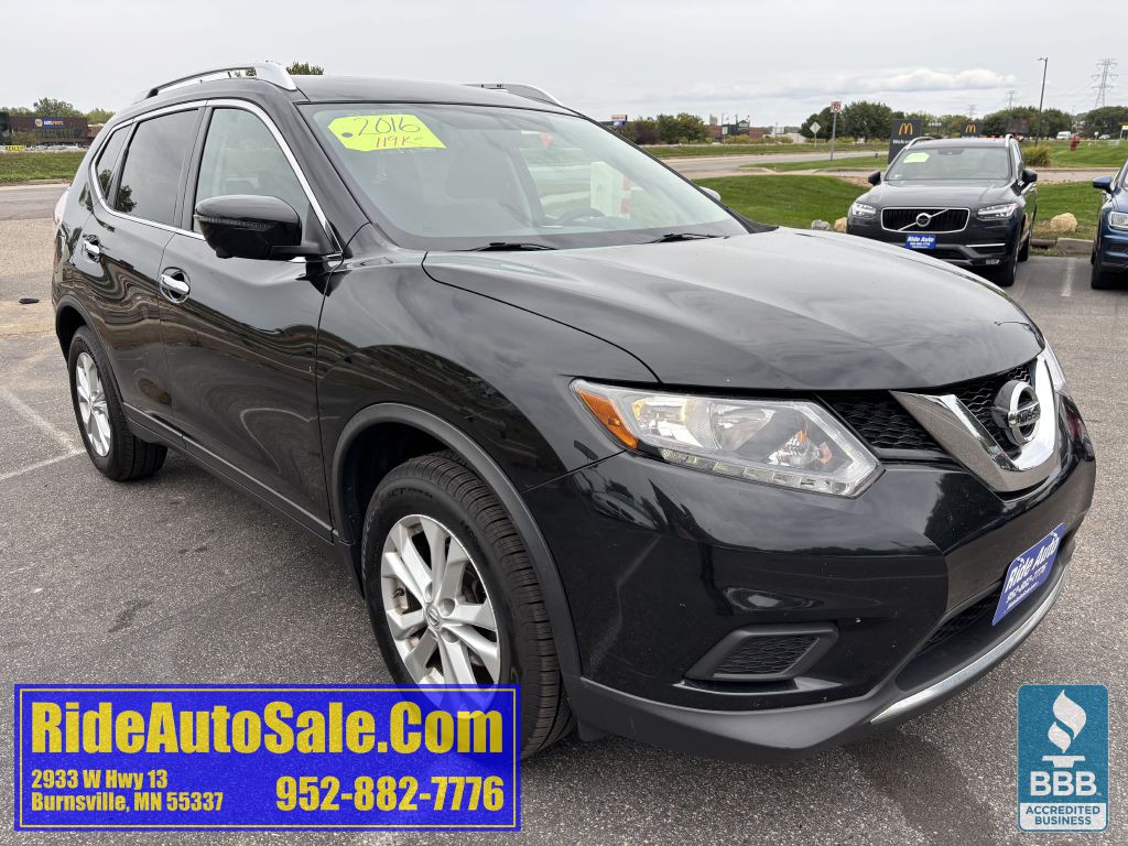 2016 Nissan Rogue Image 3