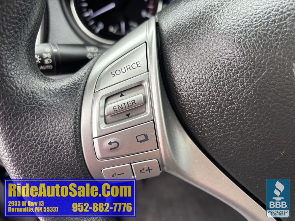 2016 Nissan Rogue Image 26