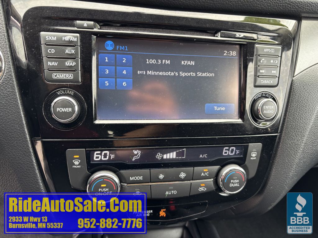 2016 Nissan Rogue Image 28