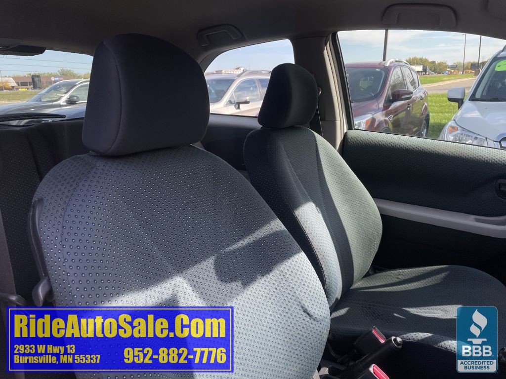 2008 Toyota Yaris Image 15