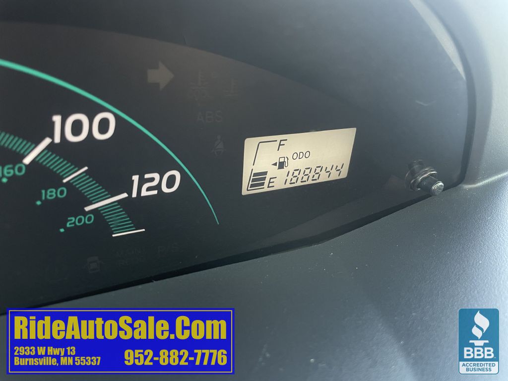 2008 Toyota Yaris Image 17