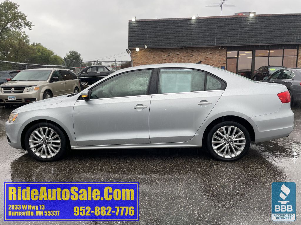 2012 Volkswagen Jetta Image 8