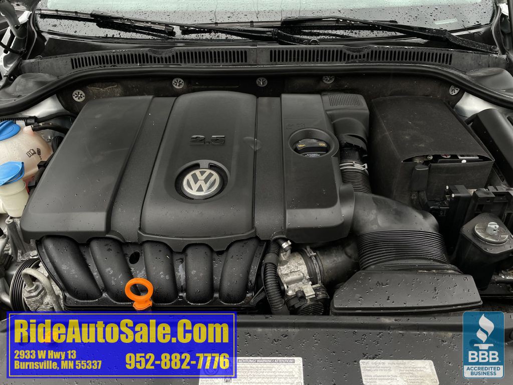 2012 Volkswagen Jetta Image 18