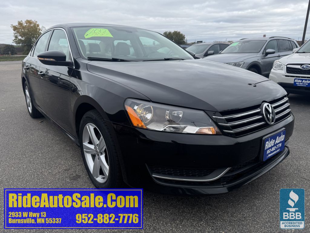 2012 Volkswagen Passat Image 3
