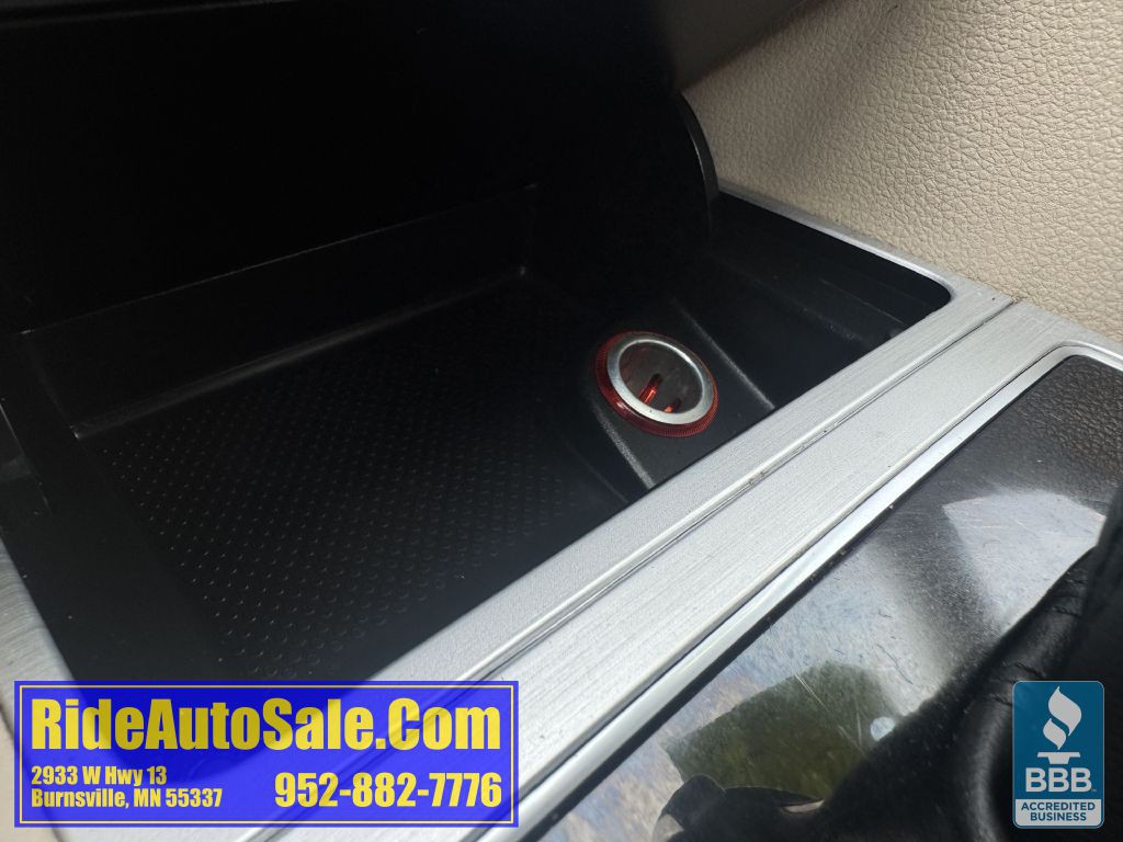 2012 Volkswagen Passat Image 35