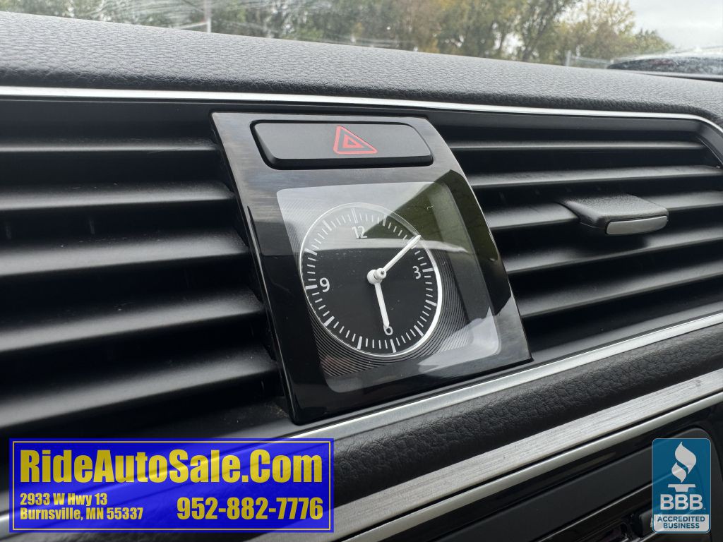 2012 Volkswagen Passat Image 41