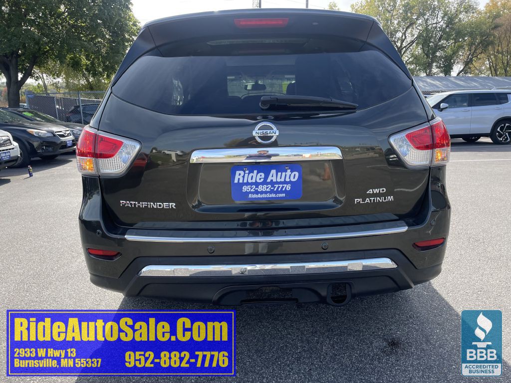 2015 Nissan Pathfinder Image 6