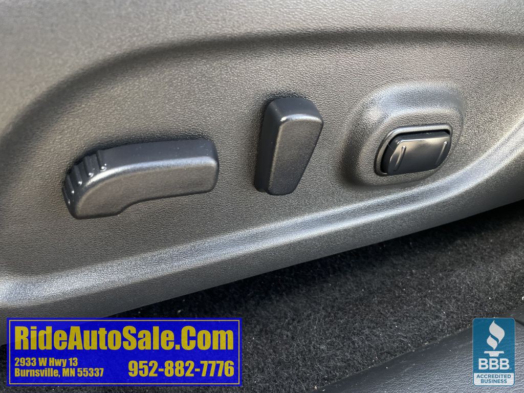 2015 Nissan Pathfinder Image 19
