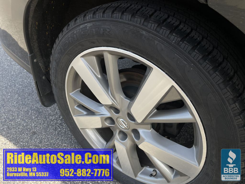 2015 Nissan Pathfinder Image 31