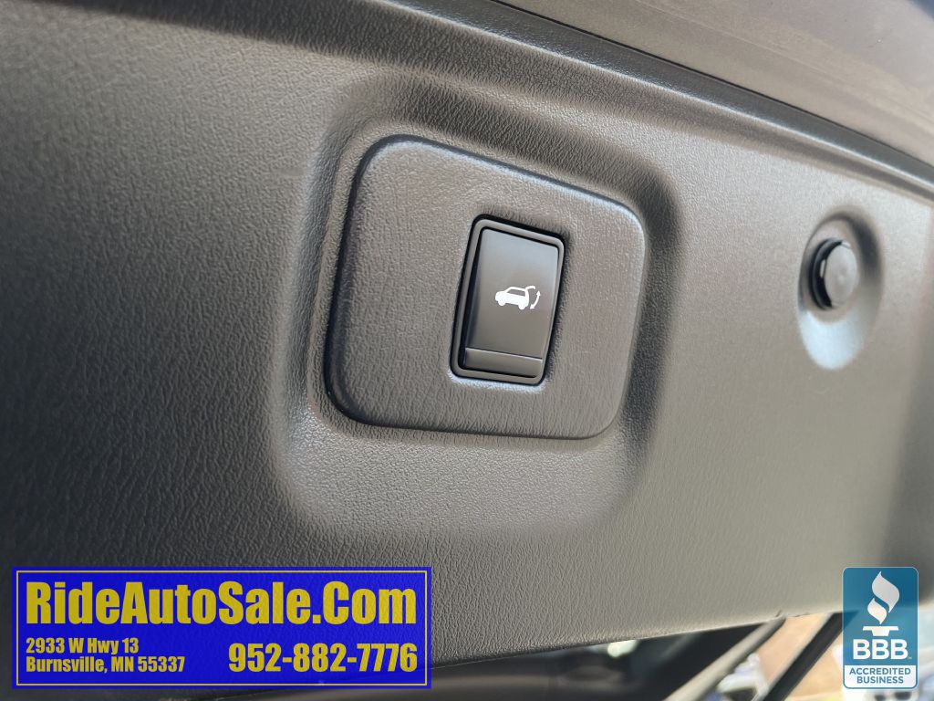2015 Nissan Pathfinder Image 35