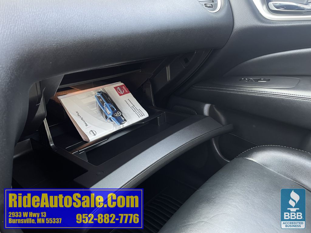 2015 Nissan Pathfinder Image 47