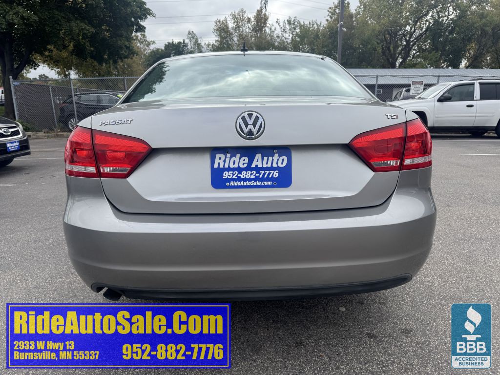 2014 Volkswagen Passat Image 6