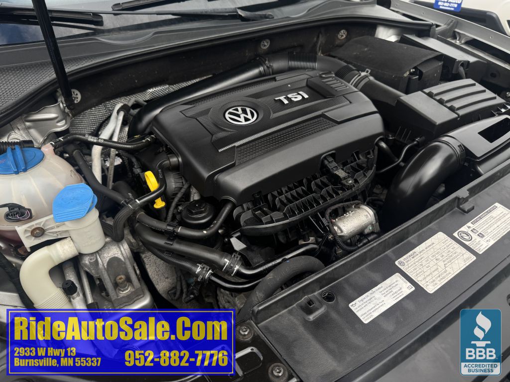 2014 Volkswagen Passat Image 22