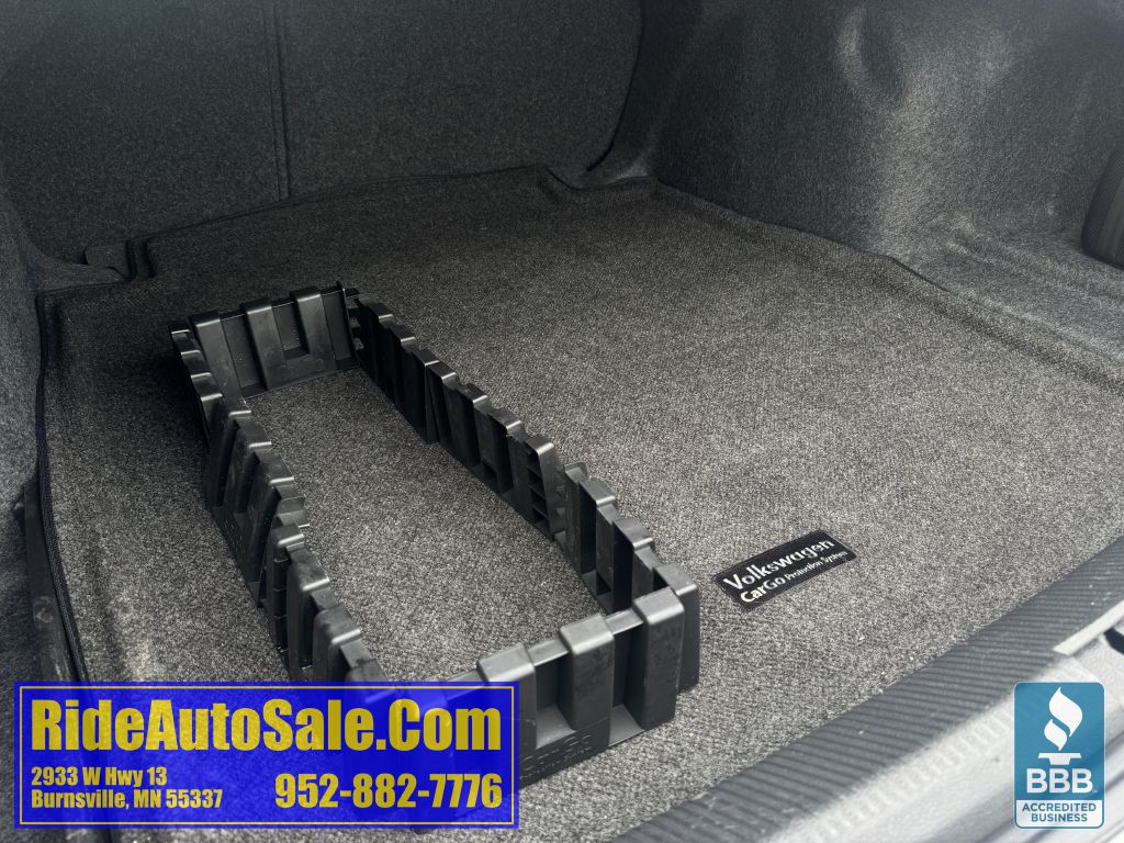 2014 Volkswagen Passat Image 29