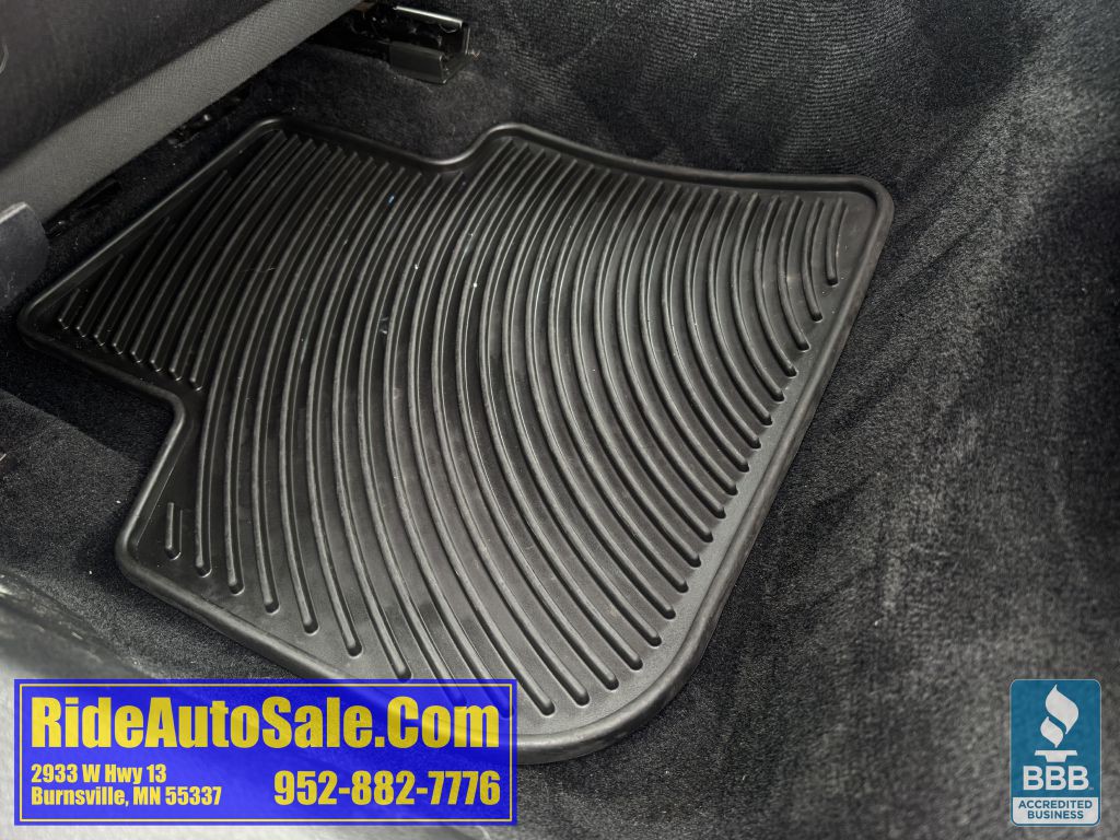 2014 Volkswagen Passat Image 33