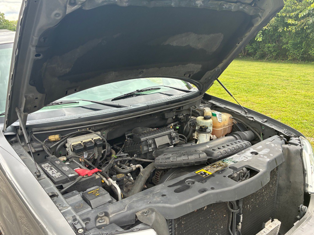 2004 Ford F-150 Image 10