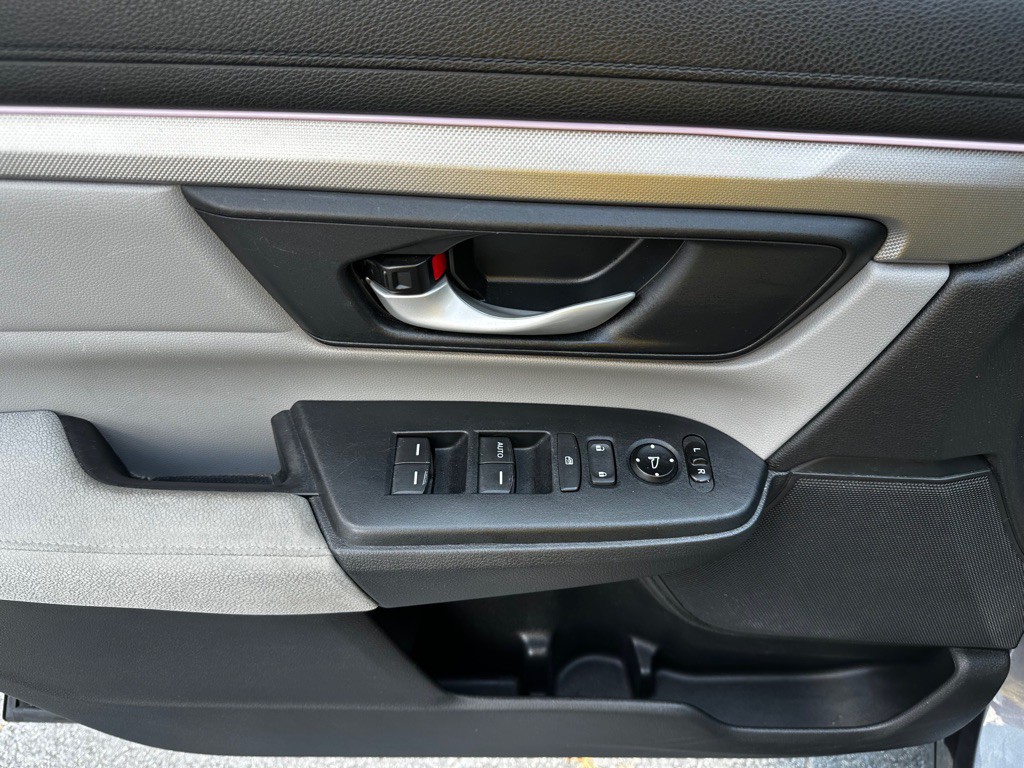 2017 Honda CR-V Image 11
