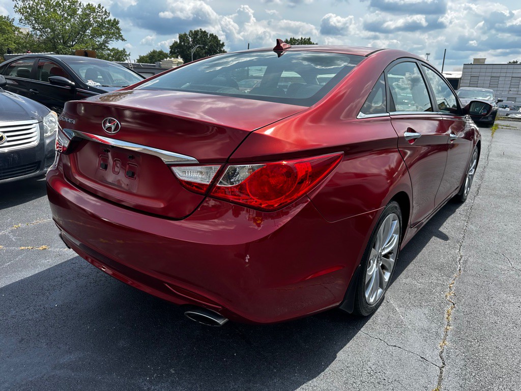 2013 Hyundai Sonata Image 7