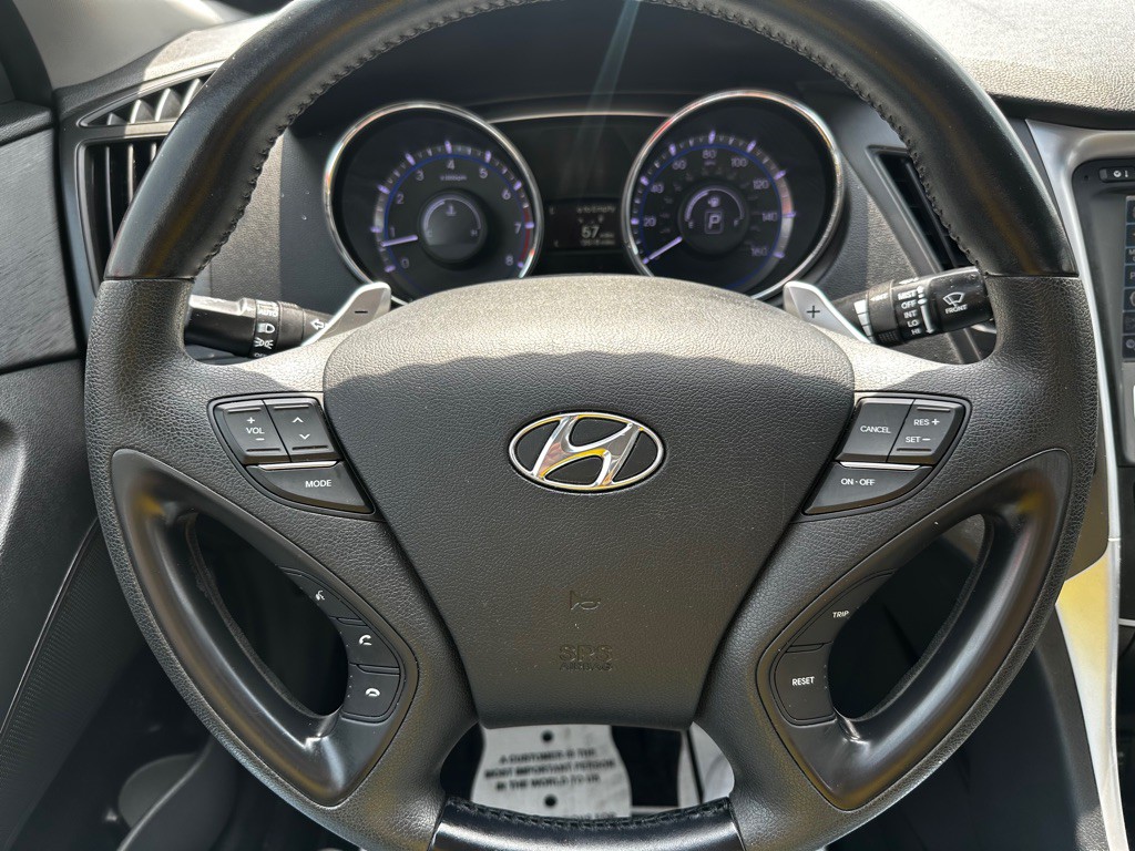 2013 Hyundai Sonata Image 14