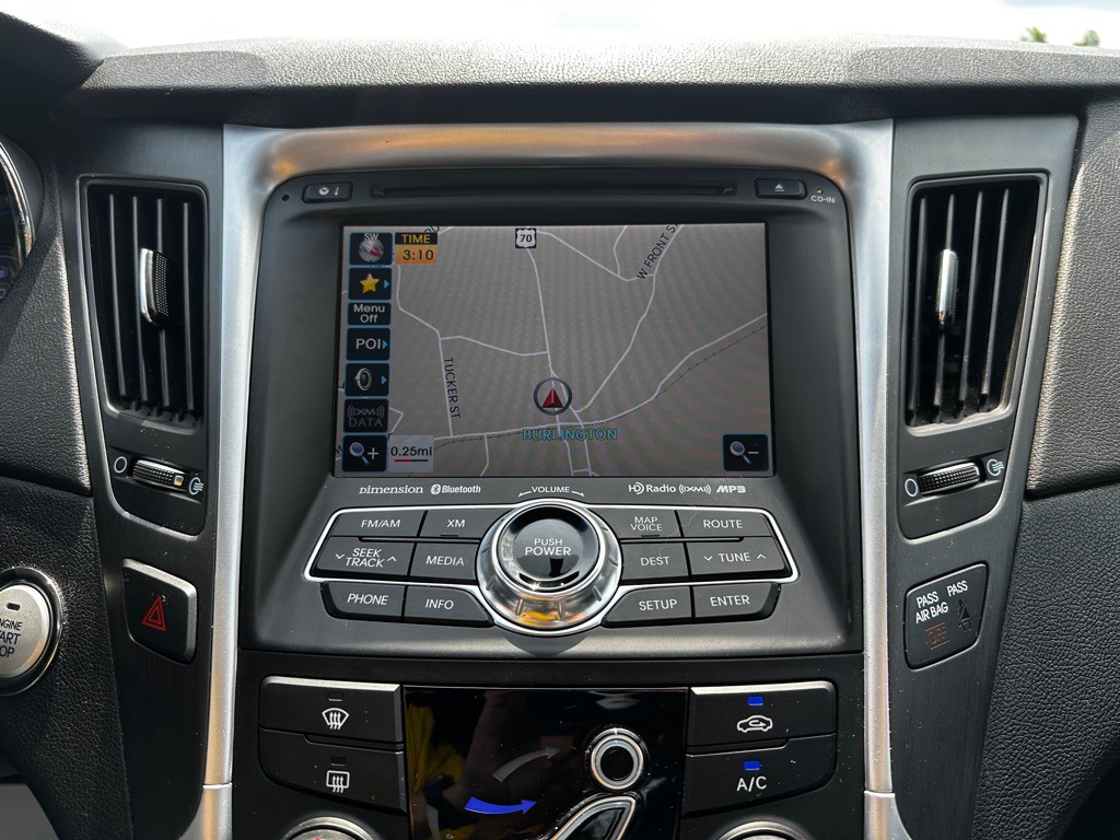 2013 Hyundai Sonata Image 16