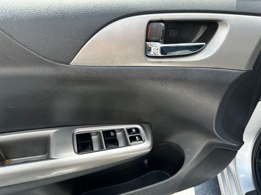 2009 Subaru Impreza Image 12