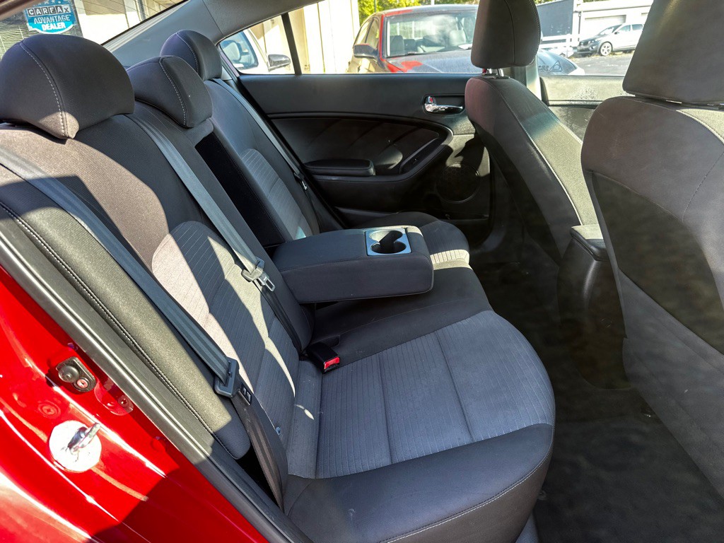 2014 Kia Forte Image 9
