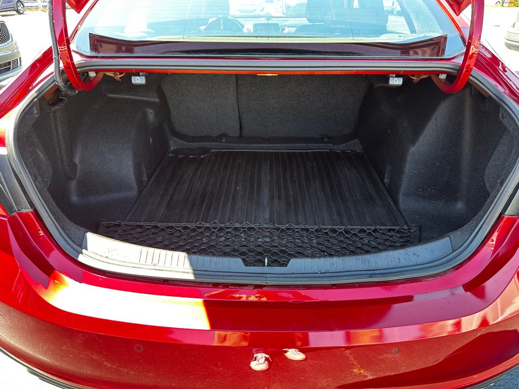 2016 Chevrolet Malibu Image 18