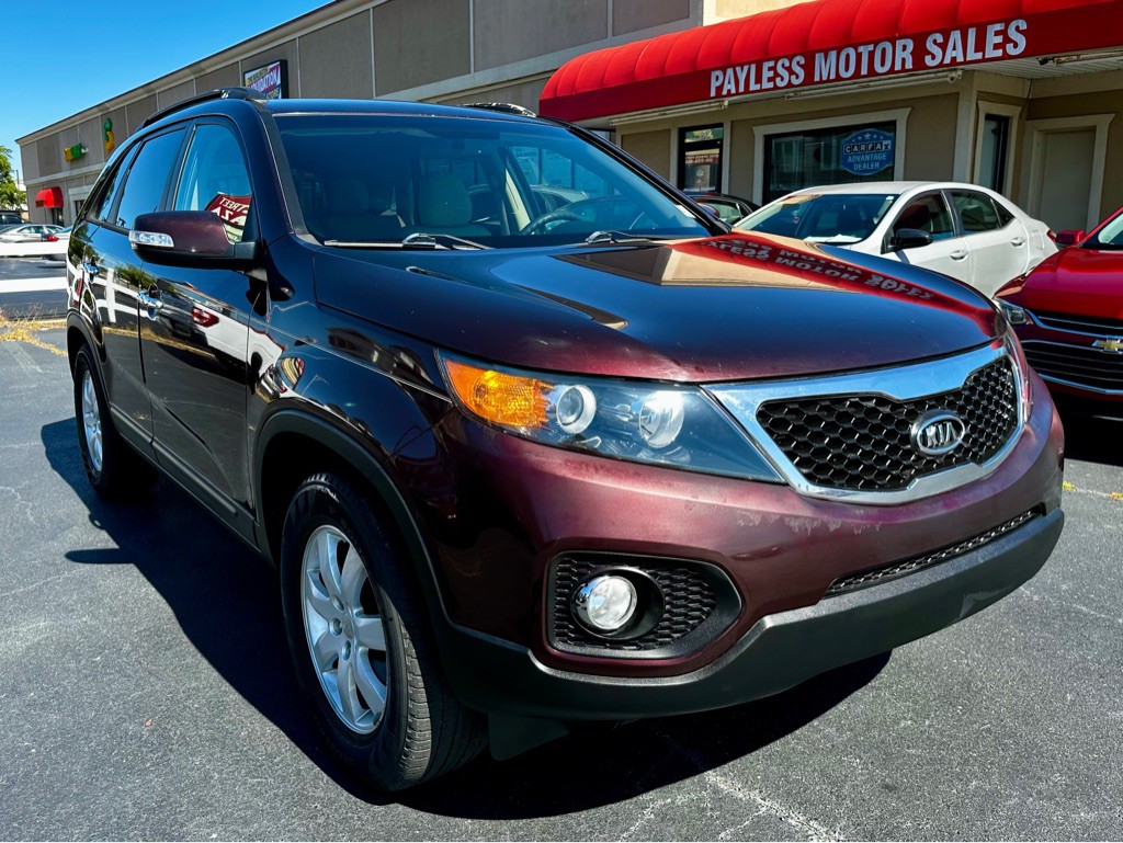 2013 Kia Sorento Image 1