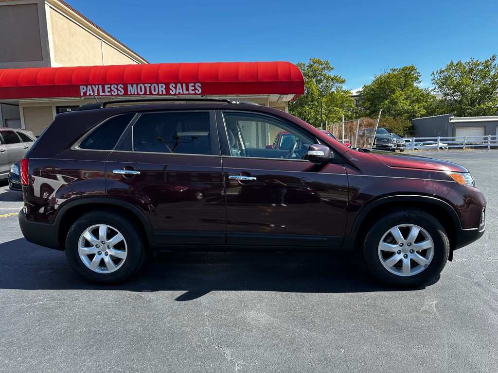 2013 Kia Sorento Image 8