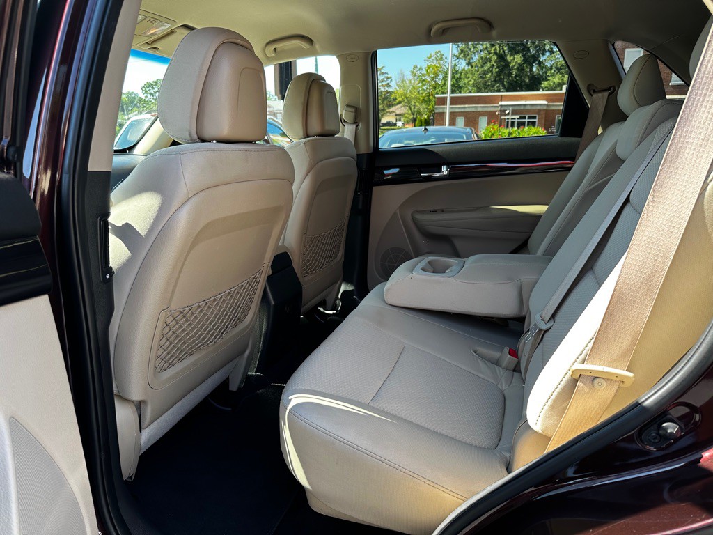 2013 Kia Sorento Image 9