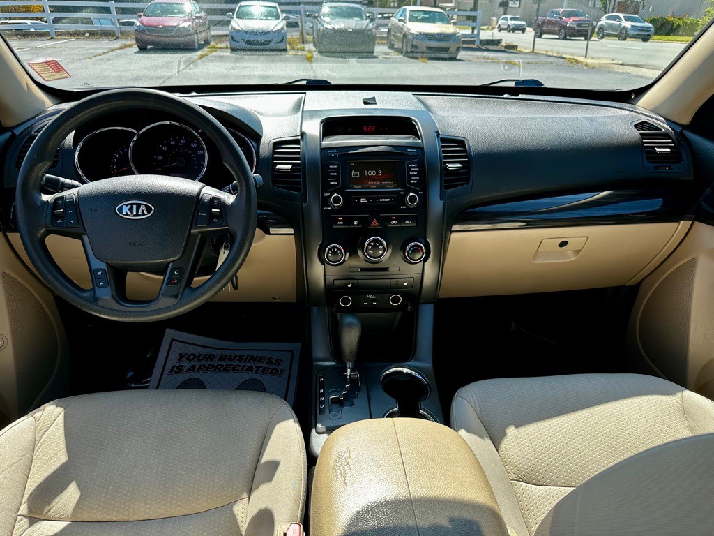 2013 Kia Sorento Image 13