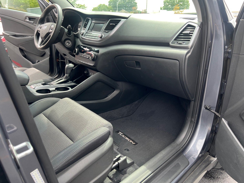 2017 Hyundai Tucson Image 9