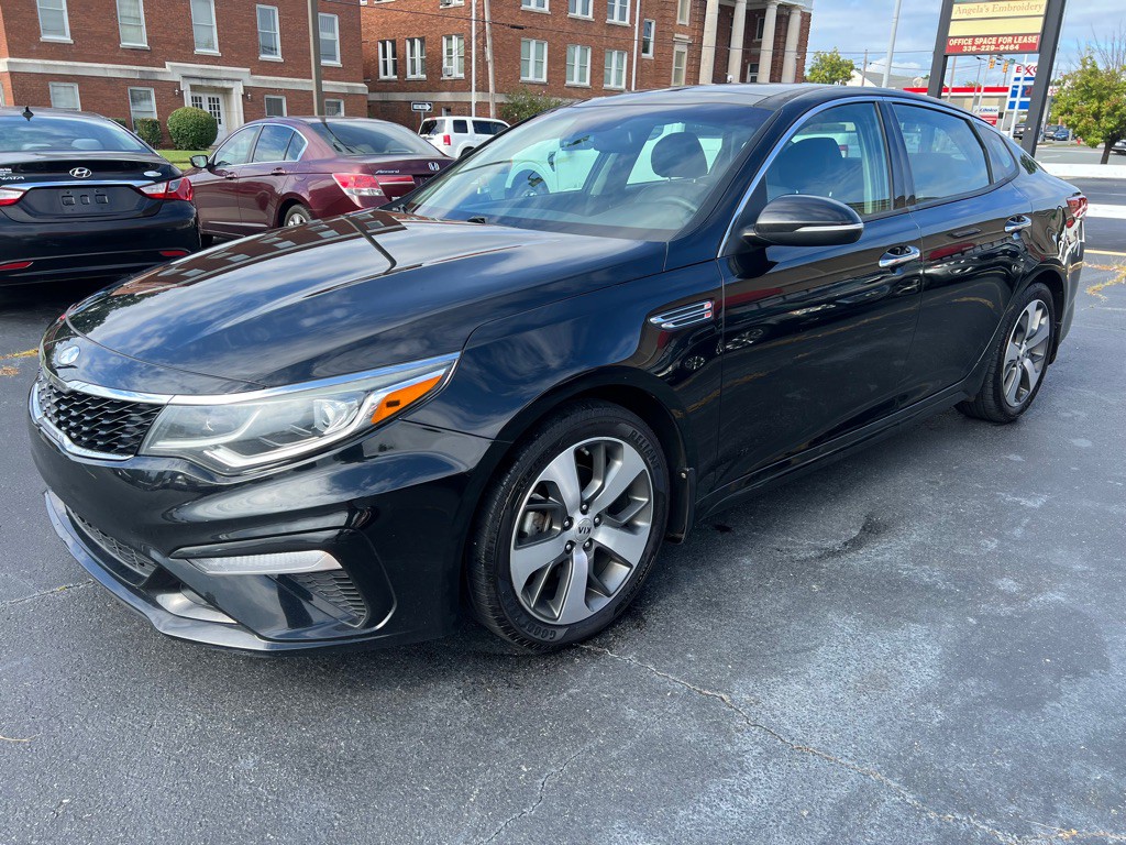2019 Kia Optima Image 3