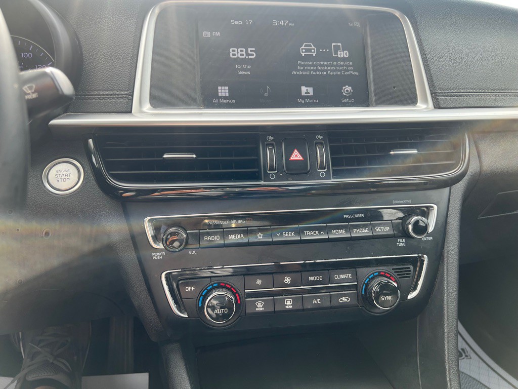 2019 Kia Optima Image 13