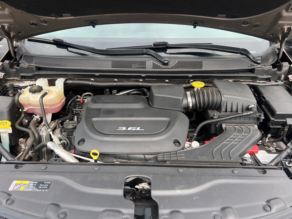 2017 Chrysler Pacifica Image 21