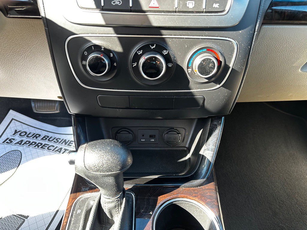 2015 Kia Sorento Image 16