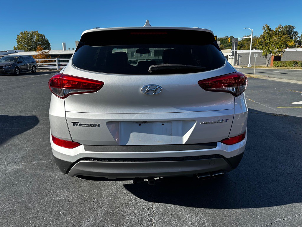 2016 Hyundai Tucson Image 6