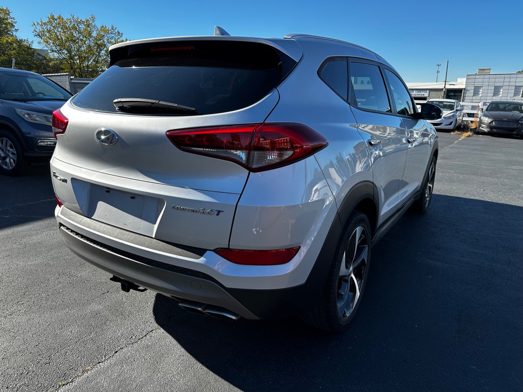 2016 Hyundai Tucson Image 7