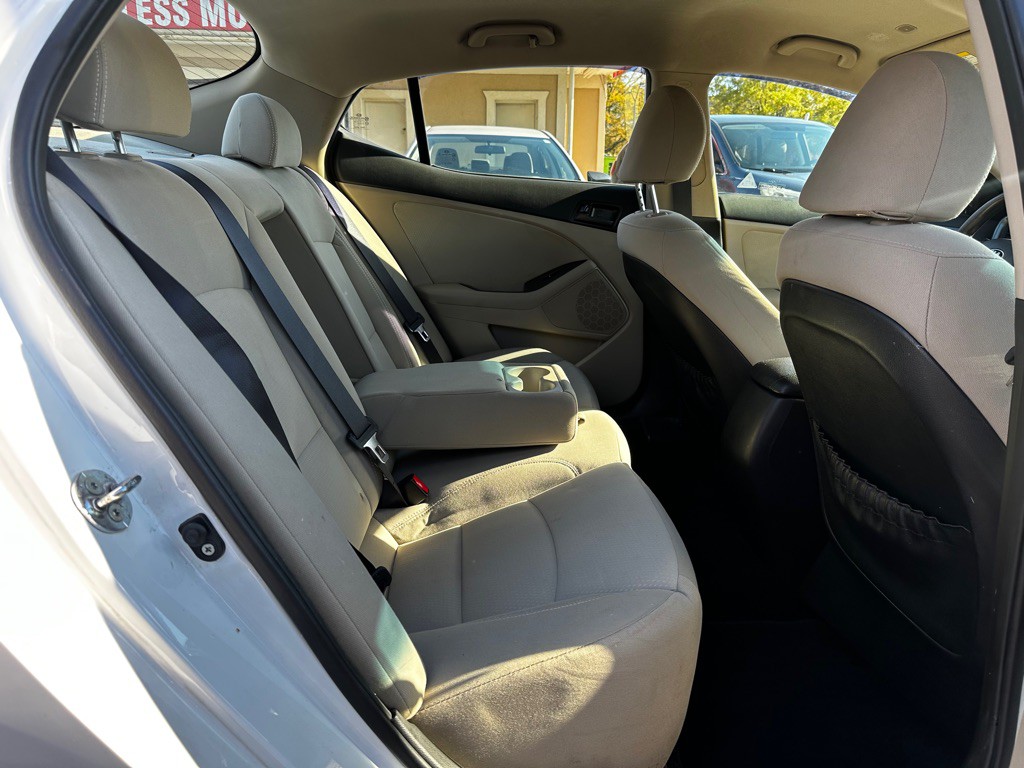 2013 Kia Optima Image 8
