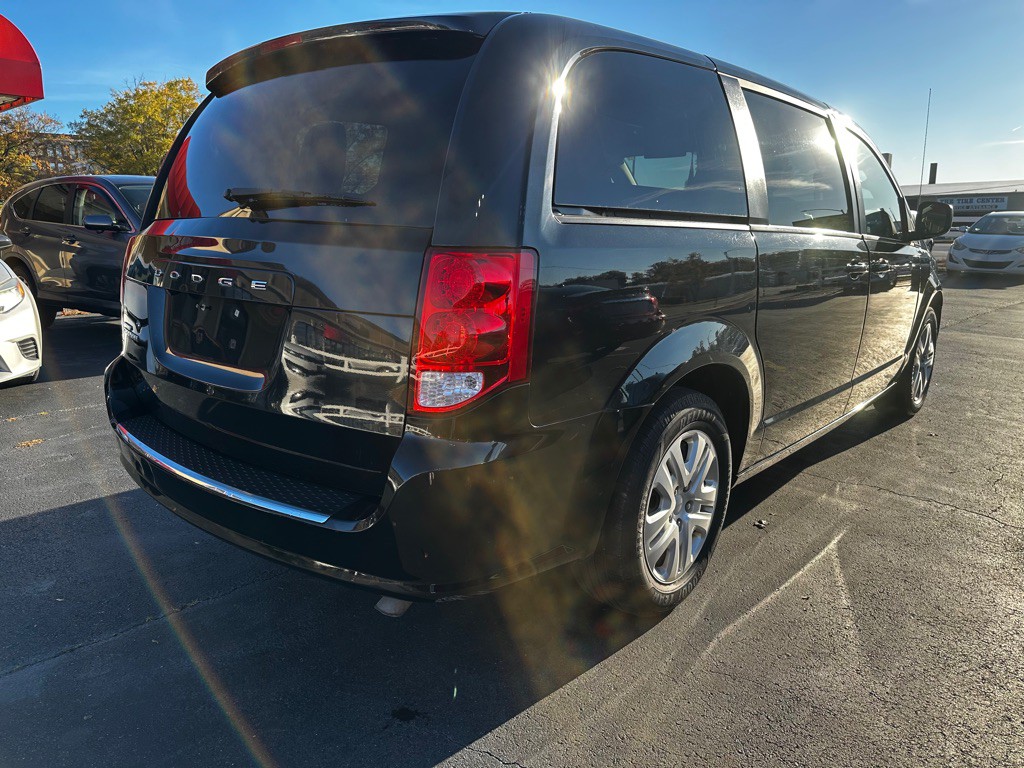 2018 Dodge Grand Caravan Image 7
