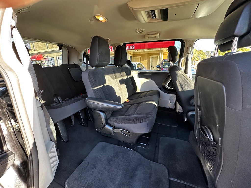 2018 Dodge Grand Caravan Image 10