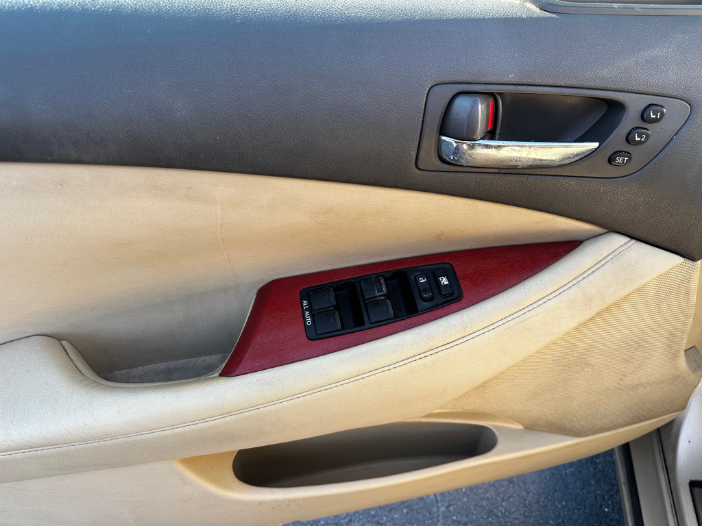 2007 Lexus ES Image 12