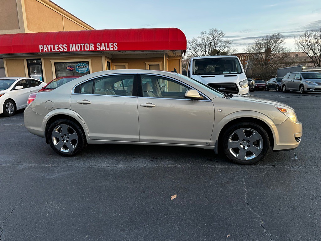 2009 Saturn Aura Image 8