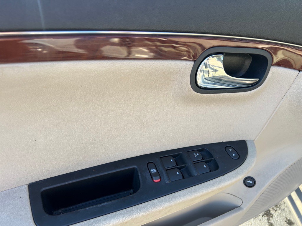 2009 Saturn Aura Image 18