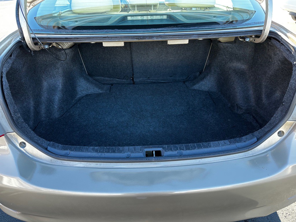 2013 Toyota Corolla Image 18