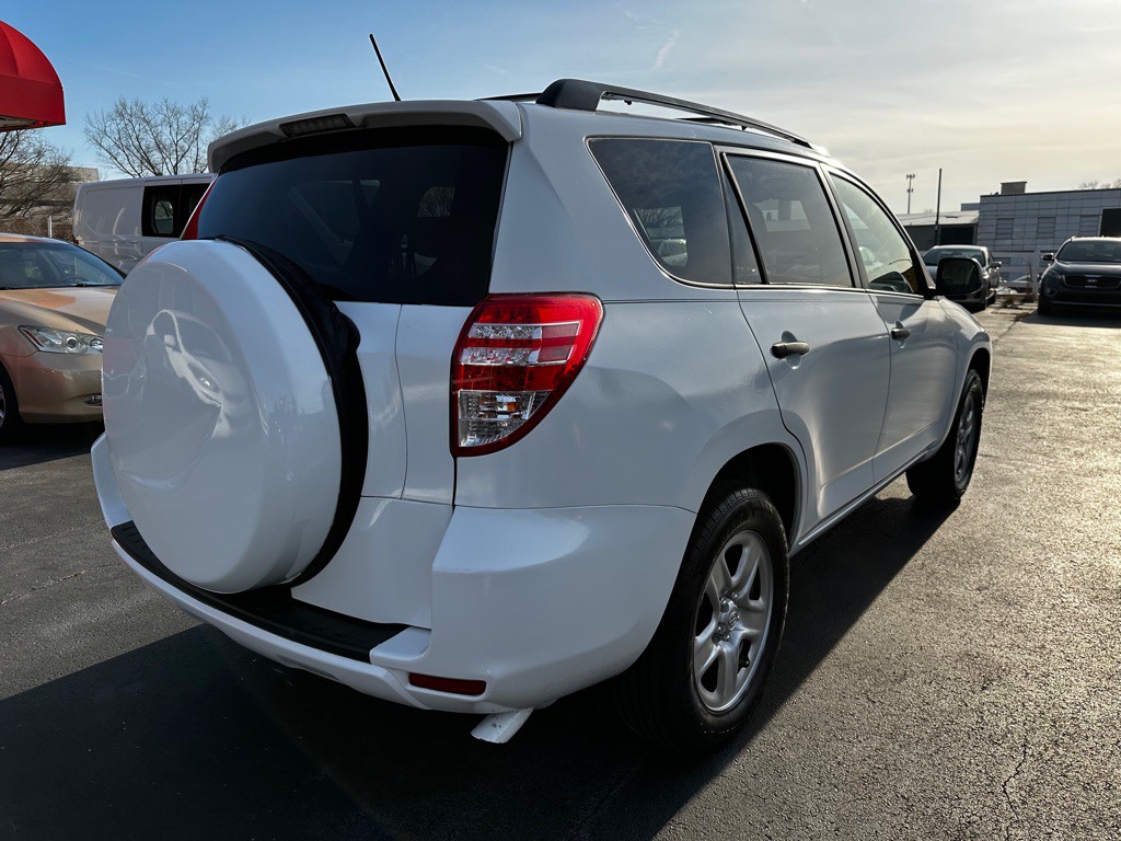 2011 Toyota Rav4 Image 6